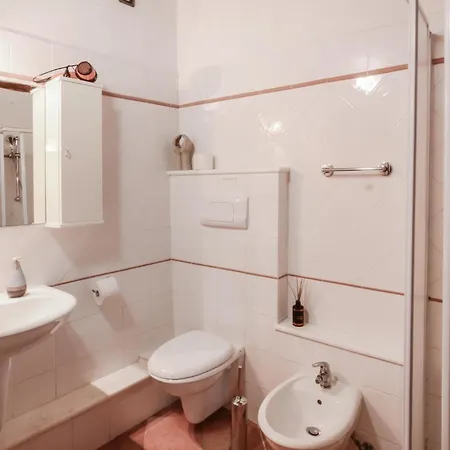 Pet Friendly In Apartment Montecastelli Pisano